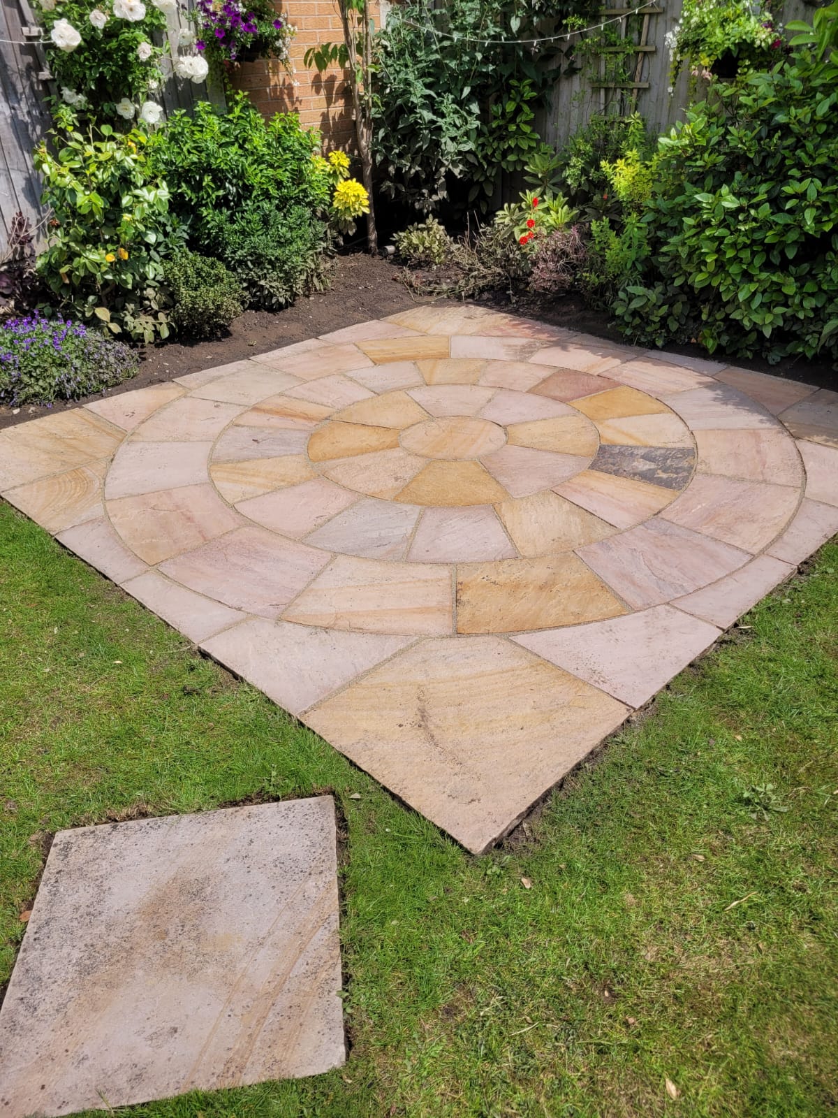 Front & Back Gardens in Leeds